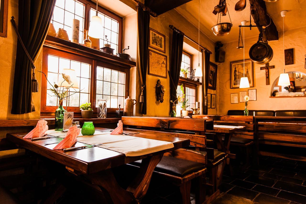 Hotel-Restaurant Gasthof Peters Anno 1650 Selfkant Dış mekan fotoğraf